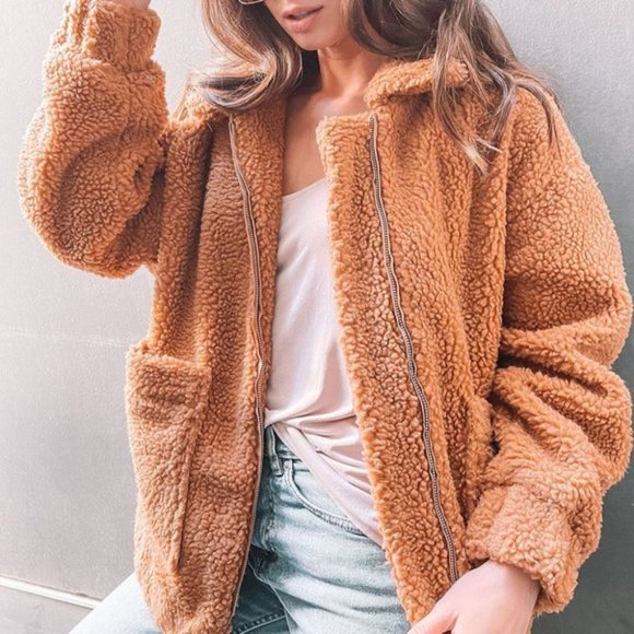 Camel WOMEN'S FAUX FUR POCKETS ZIPPER CLOSURE JACK - Picture 2 of 7